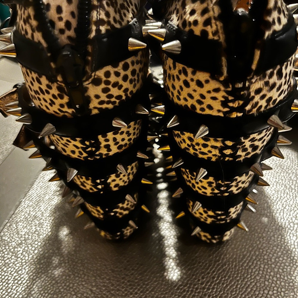 Jeffrey Campbell wedge heels - Picture 2 of 5